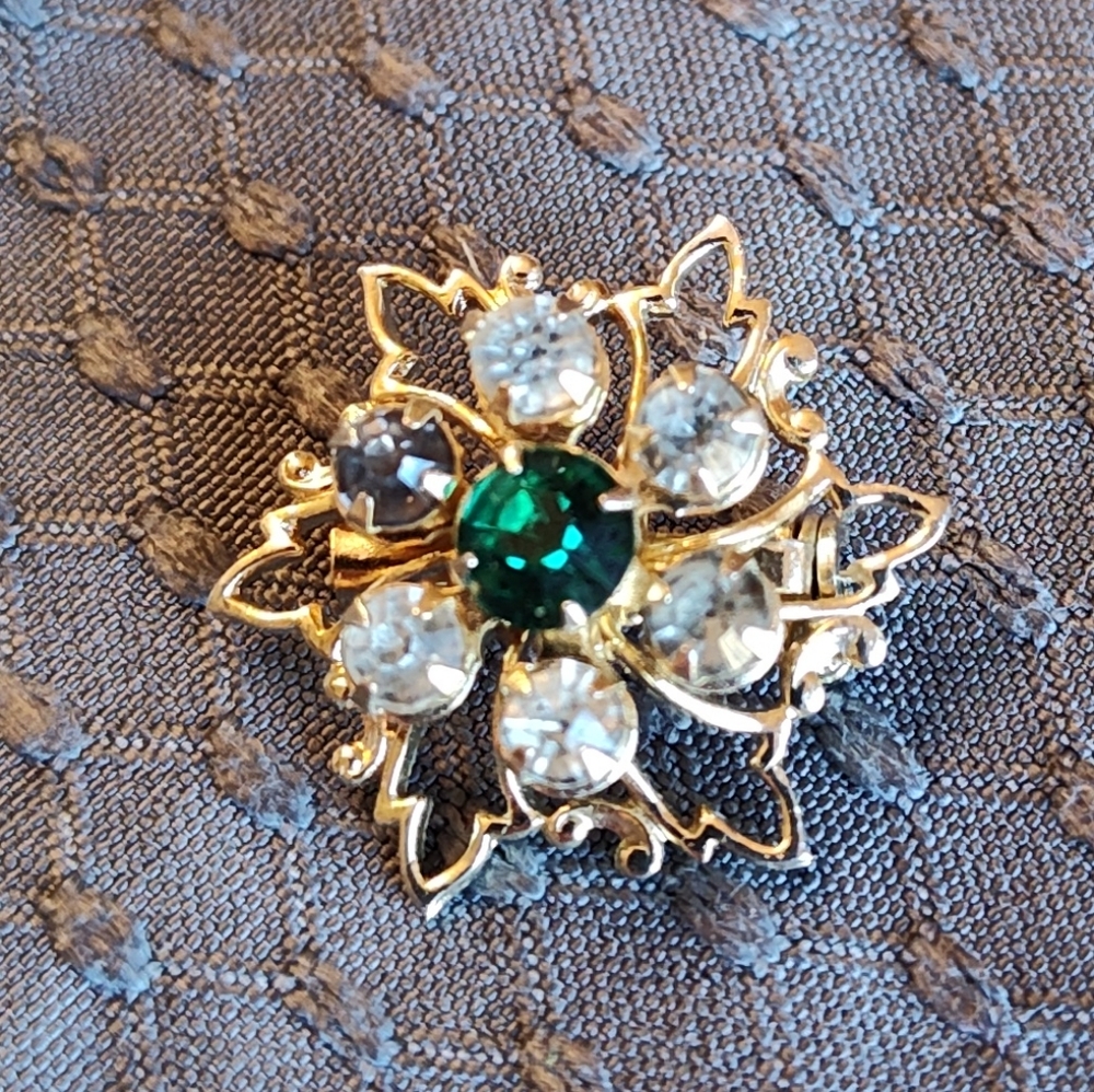 Vintage Elegant Gold and Green Floral Brooch
